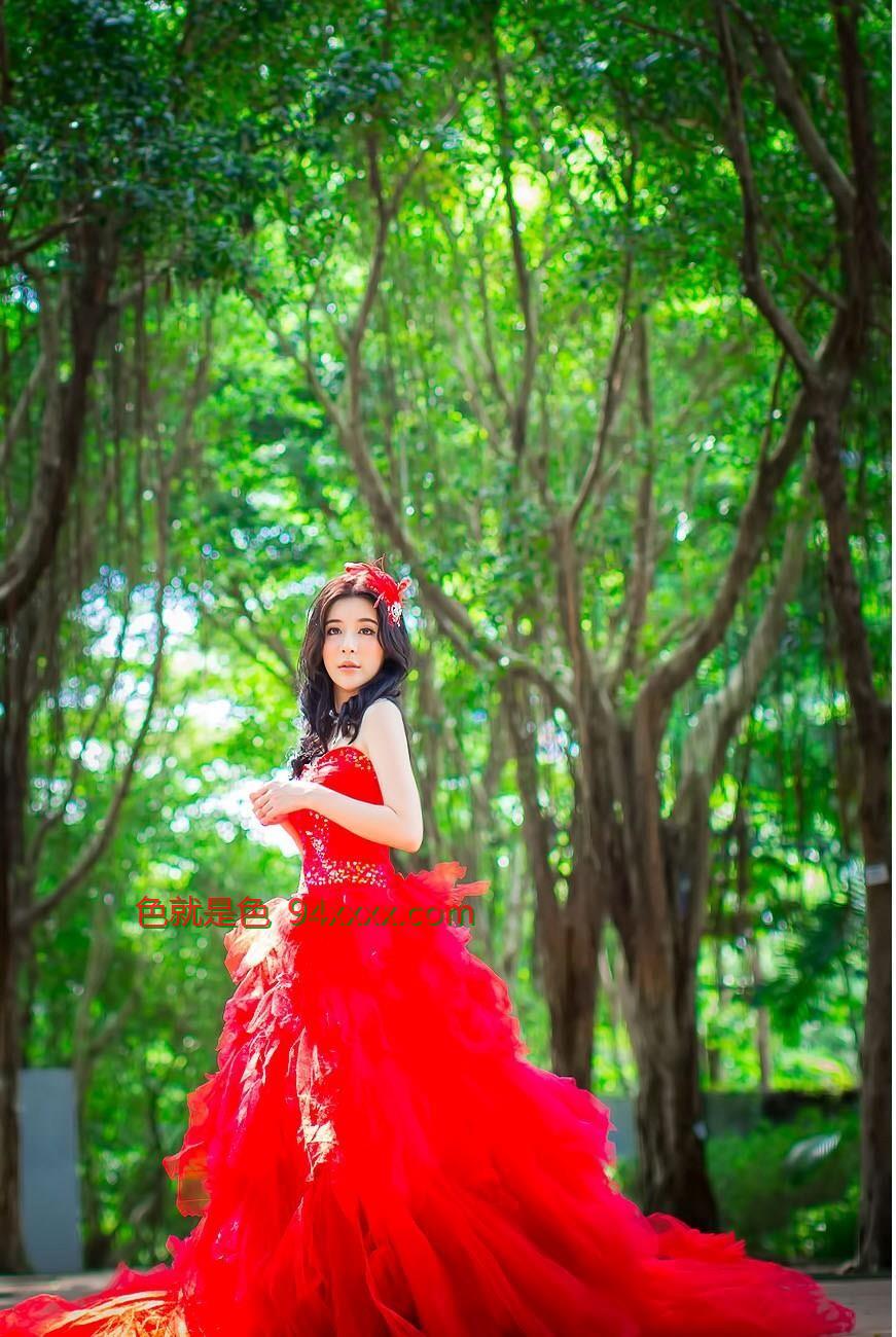 婚纱美女[49P]