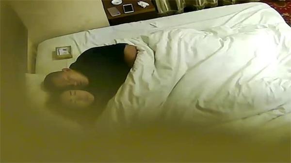 15部合集第五弹台湾冷门偷拍绝密流出：真实偷窥现场精选！