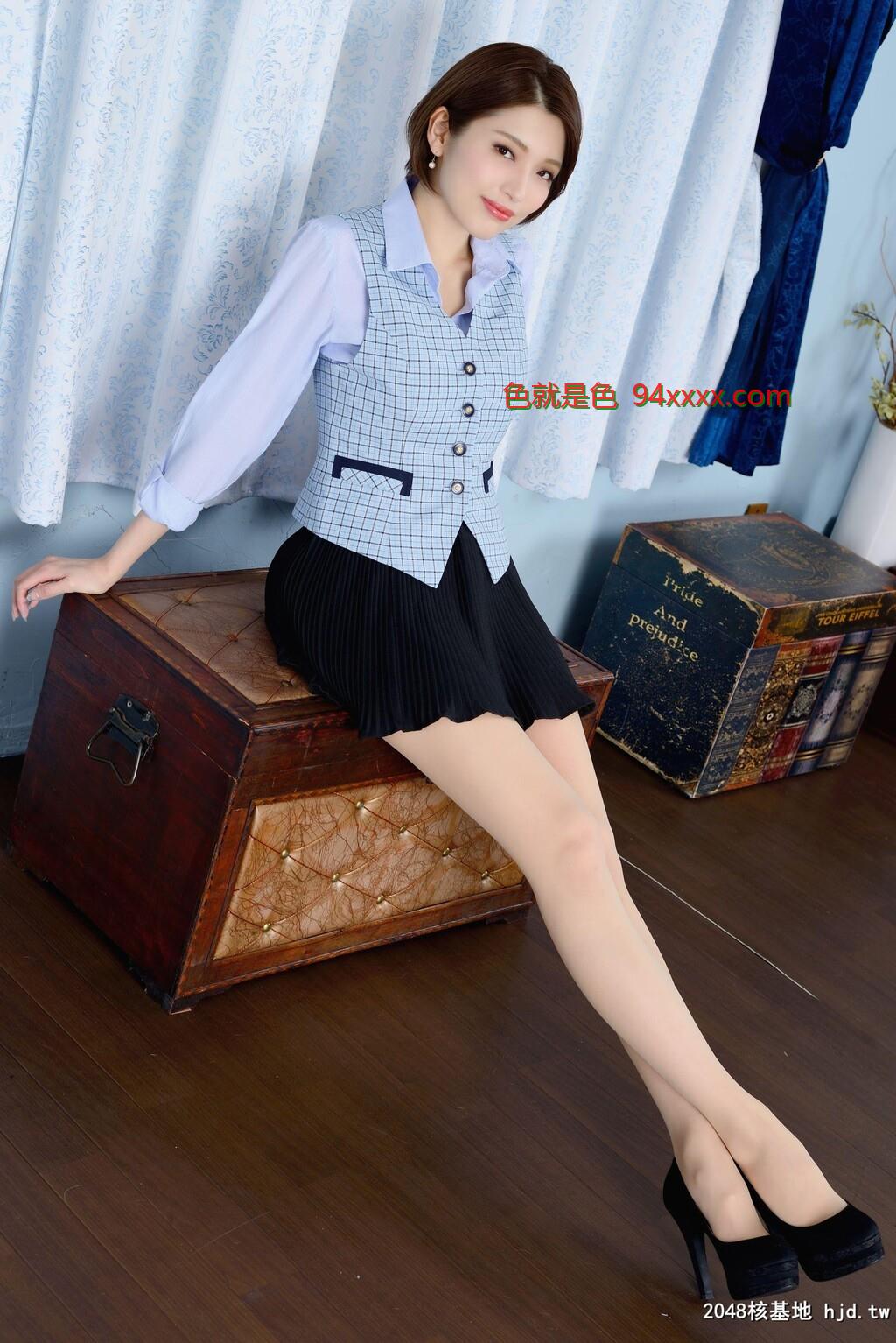 日本OL的丝袜美腿-1[11P]