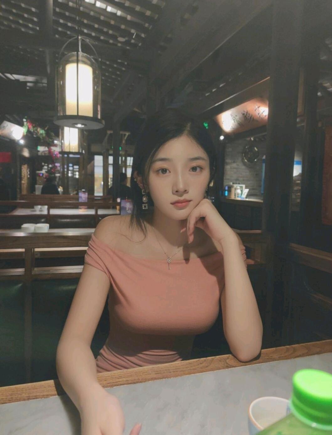 精致经典 美轮美奂的美女［45P］