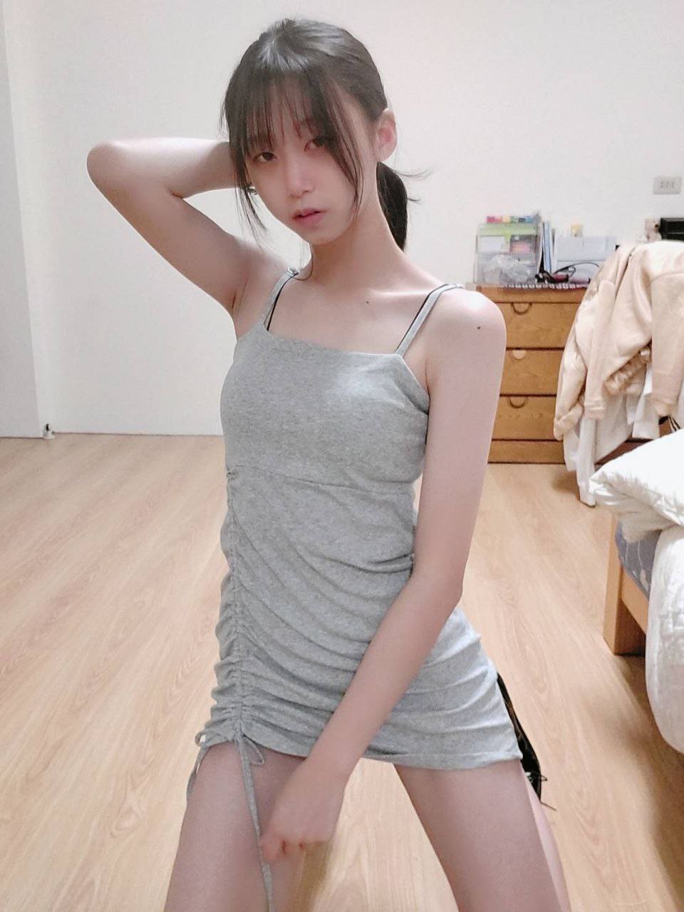美女小白菜 [10P]