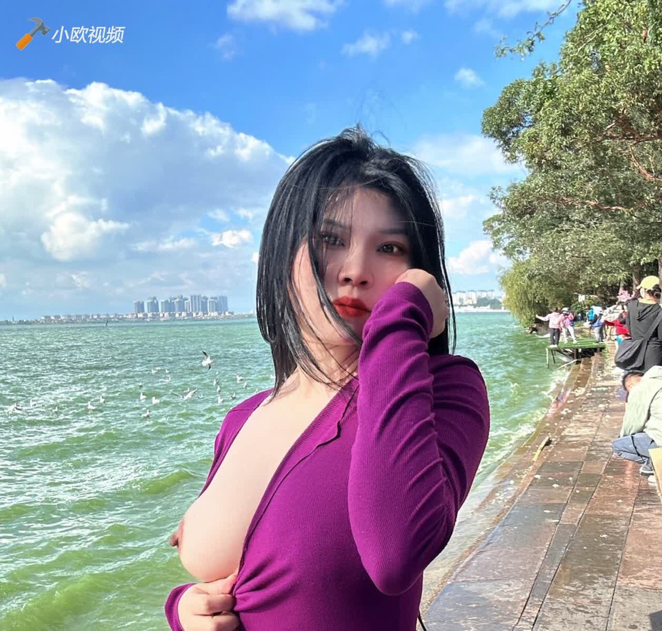 微胖的肉体就是极品[23P]