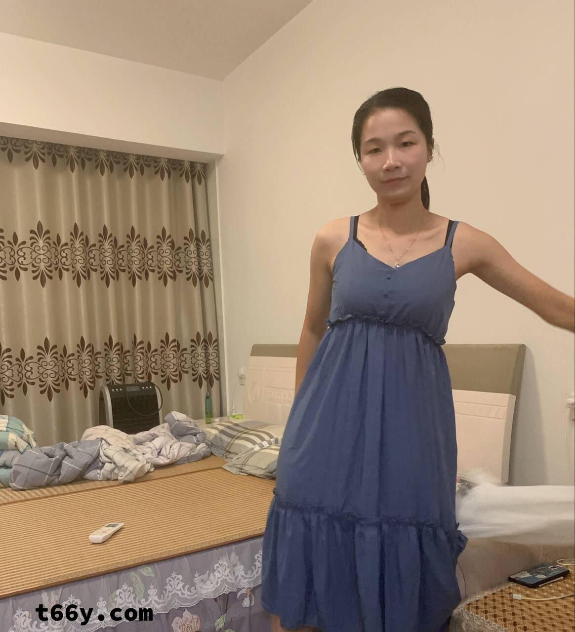 刚结婚不久的少妇，骚婊子一枚[11P]
