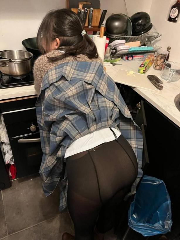 无以回报只能请她吃肉棒[10P]