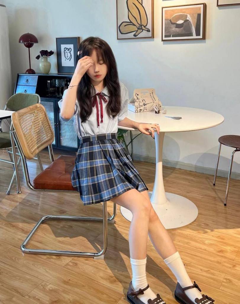 处女一枚 [10P]