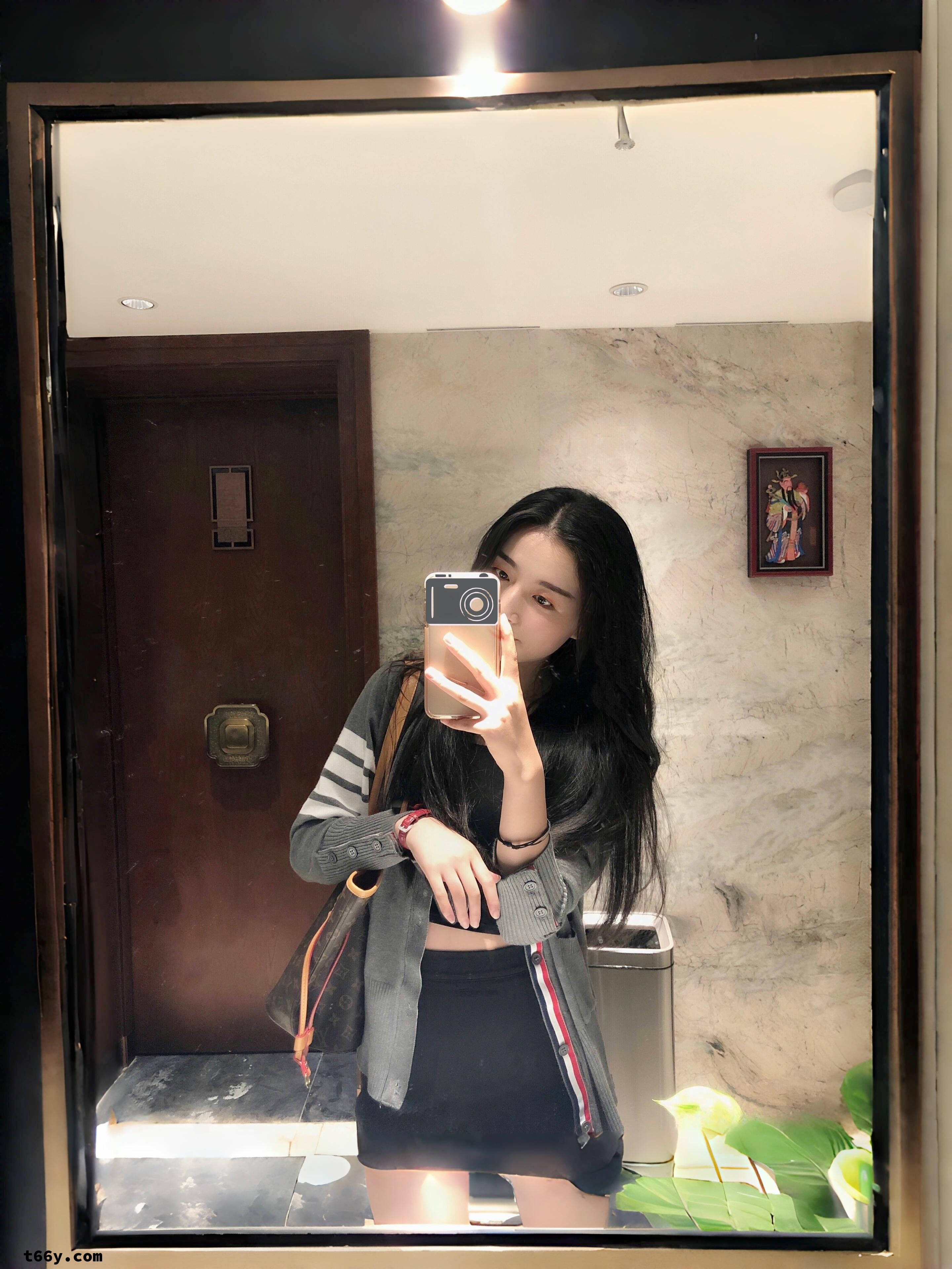 骚B美人，都马上要结婚了还要越炮不停[10P]