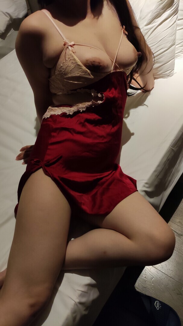 极品尤物少妇最有感觉,一插就是水[19P]