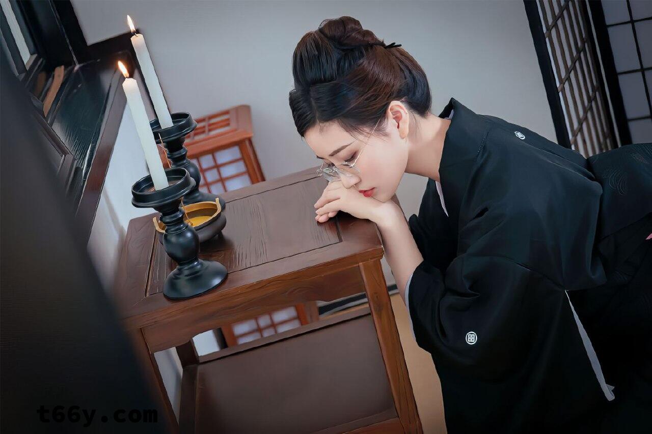 未亡人-寂寞如鞭，抽打我的贞操[50P]