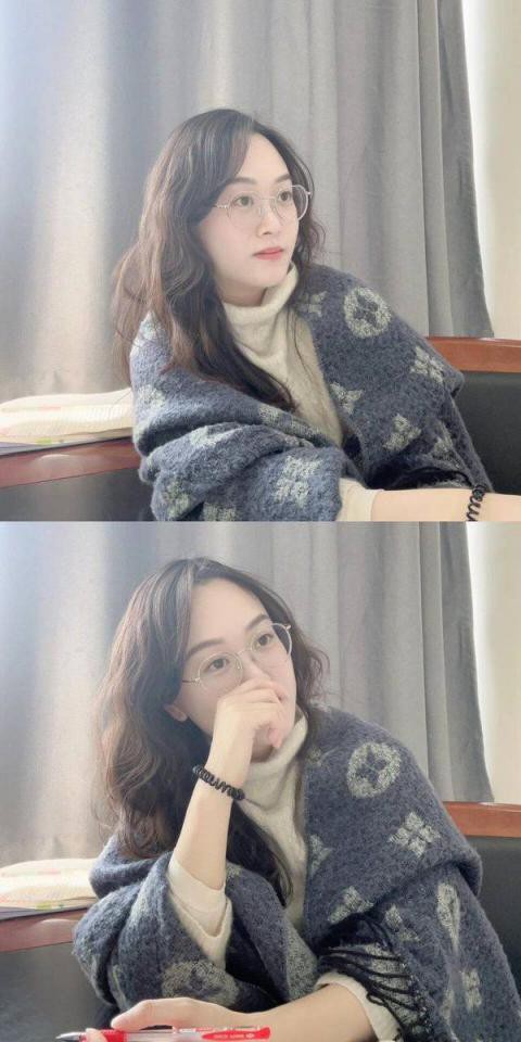 大奶骚老师[18P]