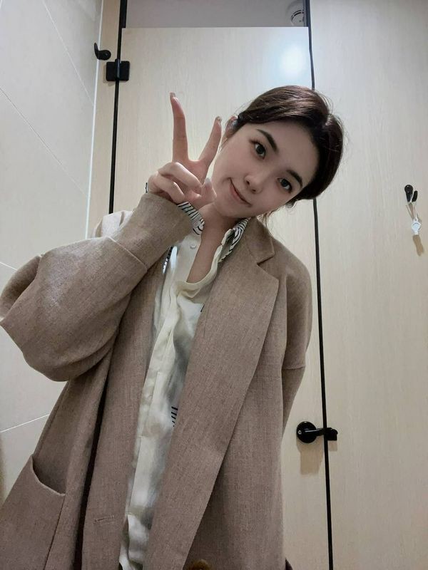 露脸反差之秀色可餐