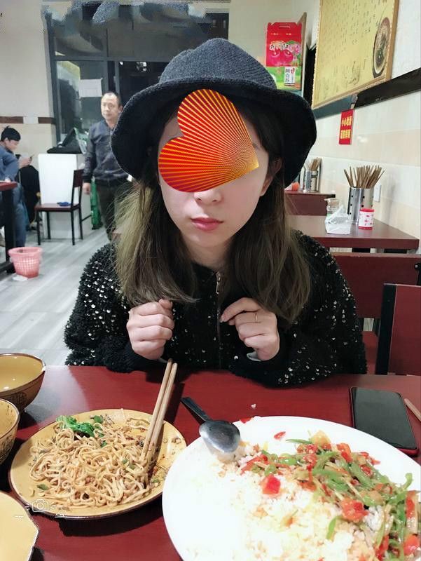 清瘦贫乳销售为了业绩，贡献自己当做业务招待