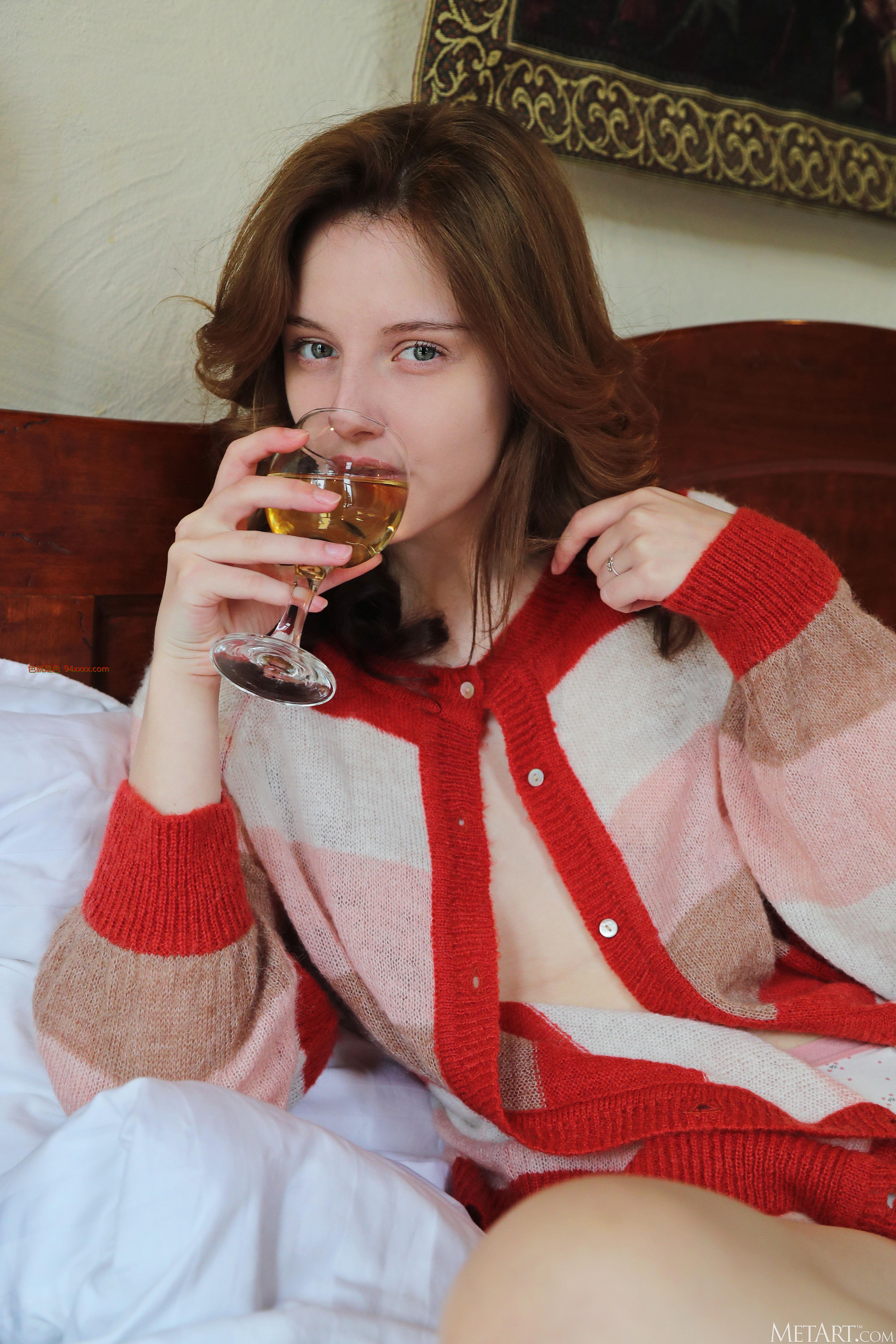 İ׶˹Ů Sienna ˼˰ [29P]